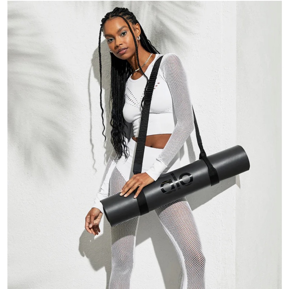 Alo Yoga Limitless Open Air Legging and Long Sleeve Set XXS XS